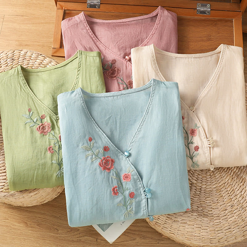 Maglietta da donna in cotone con scollo a V e fiori ricamati con Buddha Stones - image 18