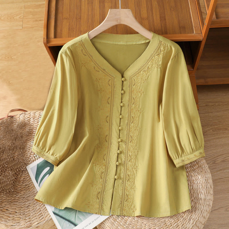 Maglietta da donna in cotone con scollo a V e ricamo simmetrico Buddha Stones - Cachi - US12, UK/AU16, EU44 (2XL) - image 14