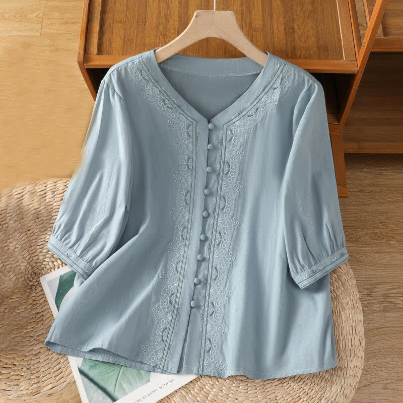 Maglietta da donna in cotone con scollo a V e ricamo simmetrico Buddha Stones - AzzurroCielo Chiaro - US12, UK/AU16, EU44 (2XL) - image 6