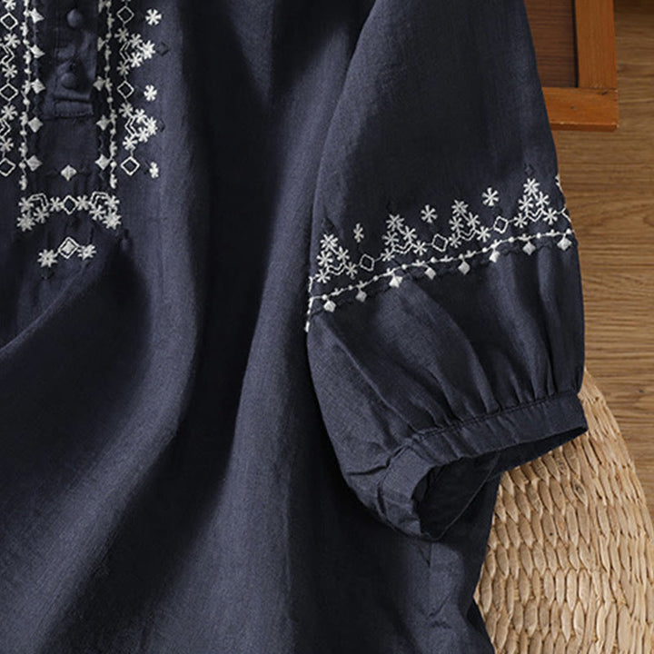 Maglietta girocollo da donna in cotone con ricamo simmetrico Buddha Stones - image 3