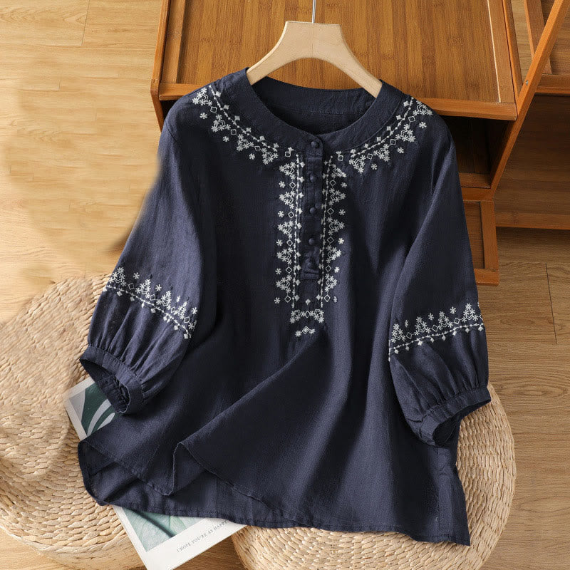 Maglietta girocollo da donna in cotone con ricamo simmetrico Buddha Stones - Blu notte - US14, UK/AU18, EU46 (2XL) - image 1