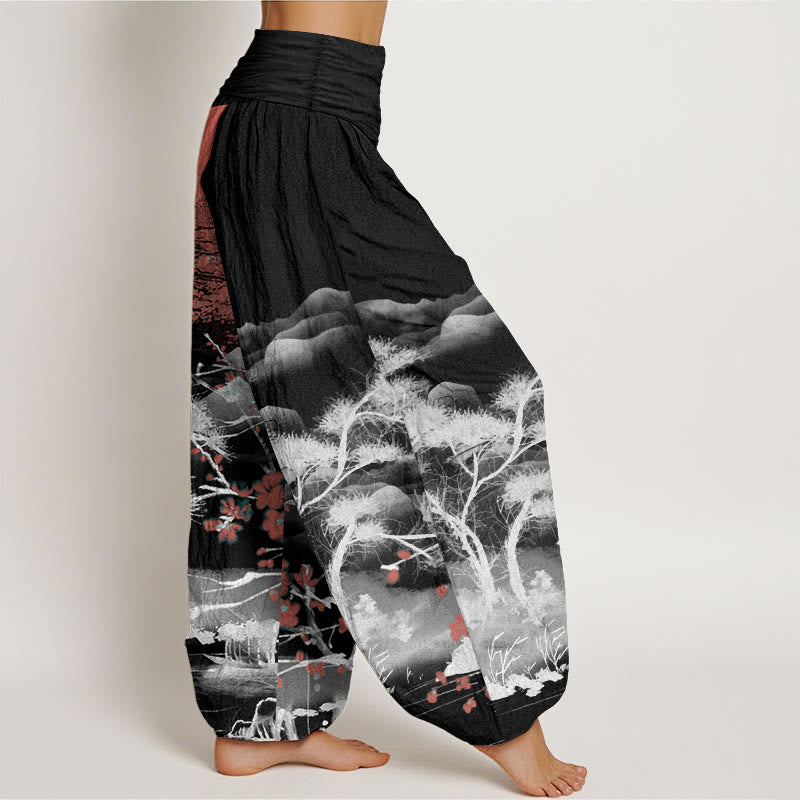 Pantaloni harem da donna con elastico in vita, modello Buddha Stones, in puro cotone, casual, con motivo a fiori di prugna rossi e montagne.