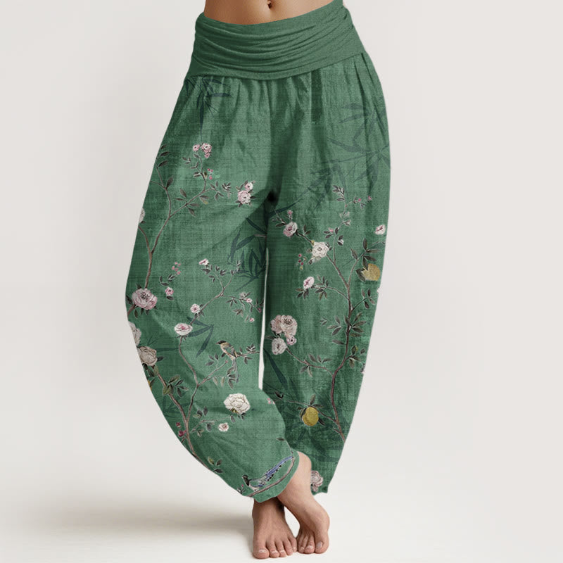 Pantaloni harem da donna con elastico in vita, in puro cotone, con motivo Buddha Stones, fiori rosa e bianchi, foglie di bambù e frutta