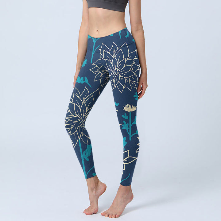 Leggings da palestra con stampa di Buddha Stones, fiori beige e foglie blu, pantaloni da yoga da donna - SteelBlue - US18, UK/AU22, EU50 (4XL) - image 1