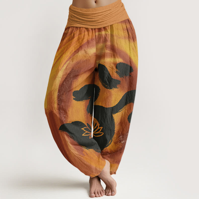 Pantaloni harem da donna con elastico in vita, in Buddha Stones , con simbolo OM e motivo a fiori di loto - Perù - US22, UK/AU26, EU54 (6XL) - image 4