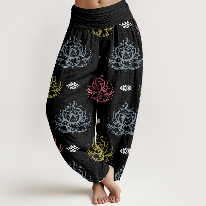 Pantaloni harem da donna con motivo a fiori di loto Buddha Stones , vari colori - Nero - US22, UK/AU26, EU54 (6XL) - image 1