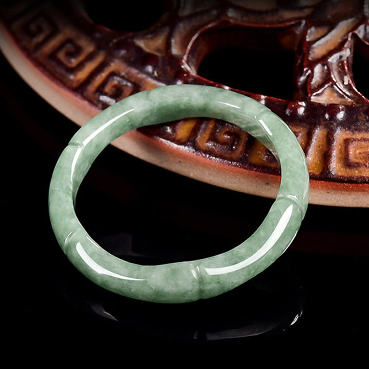Anello di abbondanza in giada con design in bambù naturale Buddha Stones - image 4