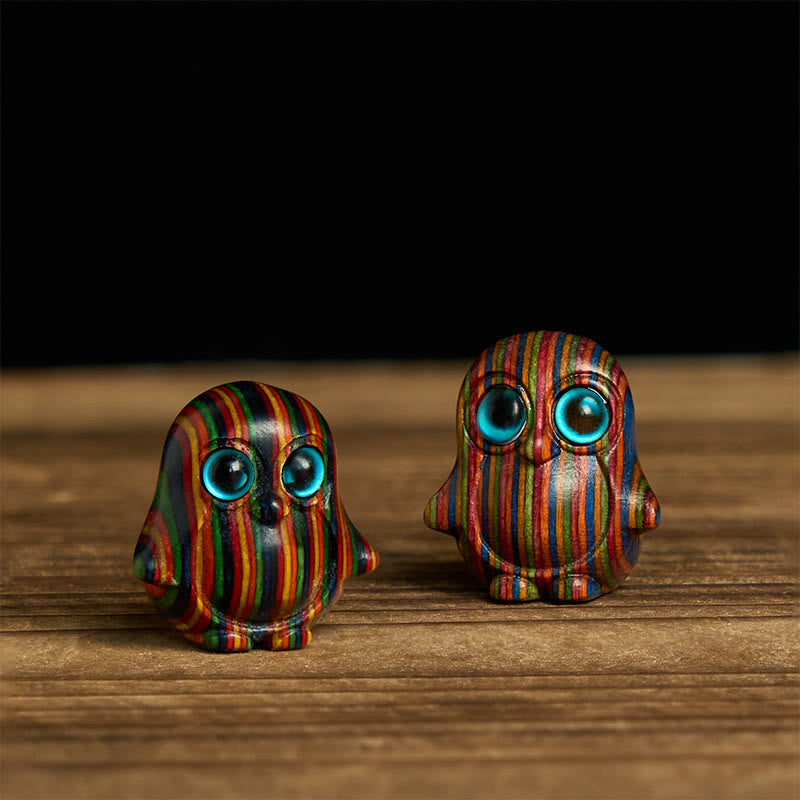Buddha Stones 2 pezzi Mini pinguino in eucalipto arcobaleno intagliato decorazione creativa - 2 pezzi Pinguino 28*26mm - image 1