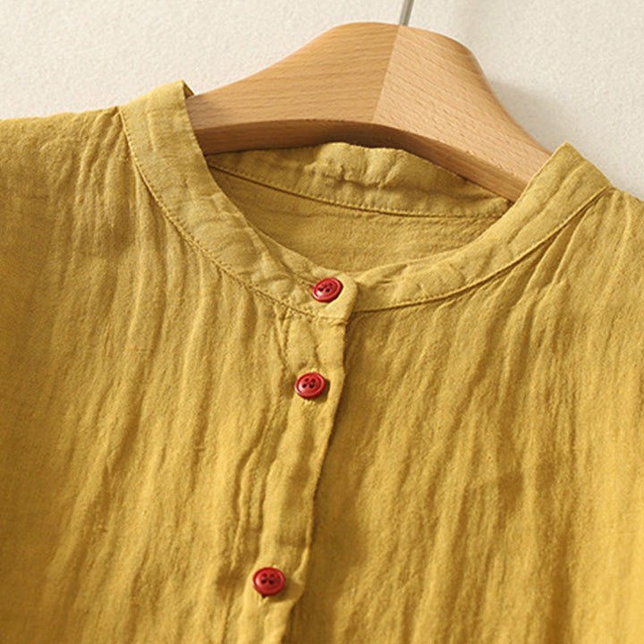 Camicia da donna estiva a maniche corte con bottoni rossi e stampa Buddha Stones. - image 16