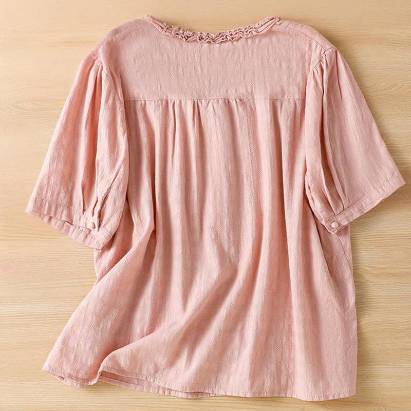 Camicia da donna a maniche corte con scollo a V, motivo jacquard plissettato e volant Buddha Stones - image 20