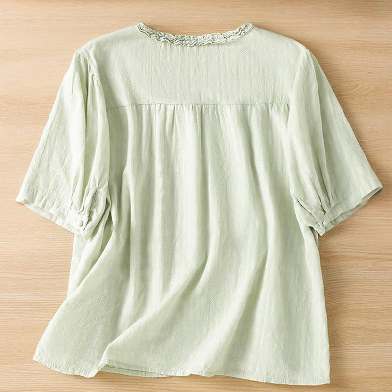 Camicia da donna a maniche corte con scollo a V, motivo jacquard plissettato e volant Buddha Stones - image 2