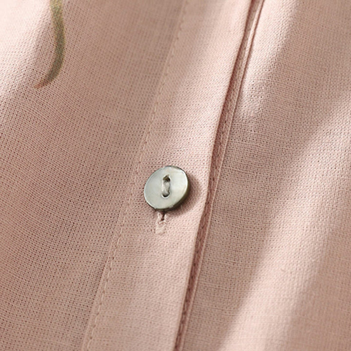 Camicia da donna in cotone e lino con maniche a sbuffo e stampa quotidiana di Buddha Stones e motivo a giglio - image 6
