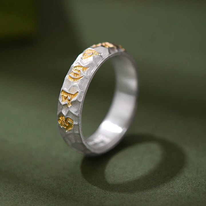 Anello della ricchezza in argento placcato rame con motivo a martello Buddha Stones Om Mani Padme Hum - image 2