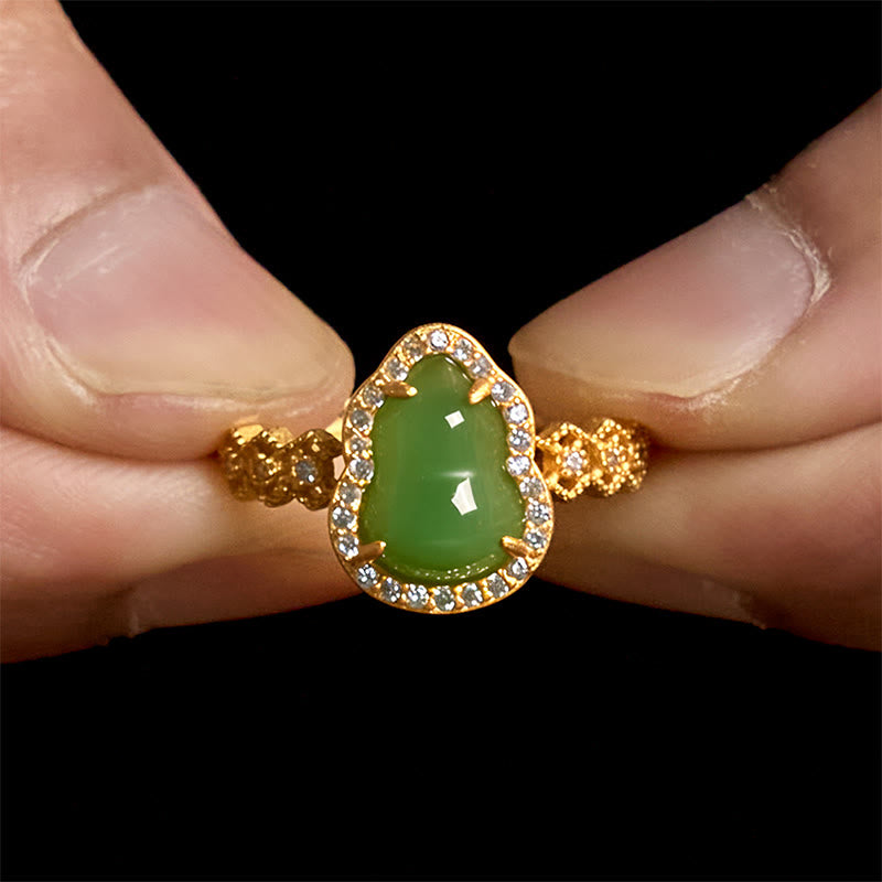 Anello regolabile in oro placcato rame con Buddha Stones, zucca vintage, calcedonio verde