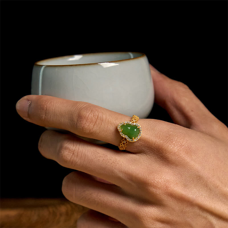 Anello regolabile in oro placcato rame con Buddha Stones, zucca vintage, calcedonio verde