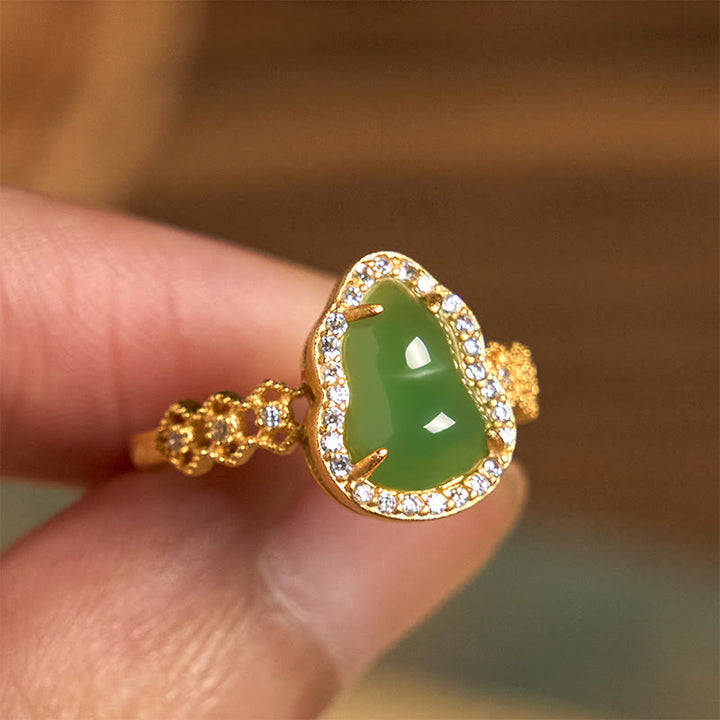 Anello regolabile in oro placcato rame con Buddha Stones, zucca vintage, calcedonio verde