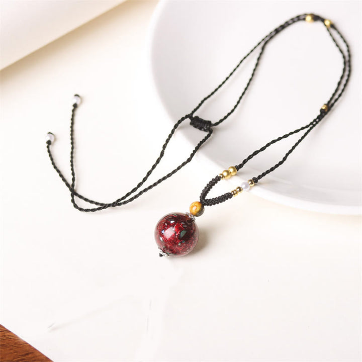 Collana con ciondolo in pietra Buddha Stones, legno di ebano, perlina di Venere, Aurora, lacca artigianale, pace - Rosso (Rosso casuale) - image 3
