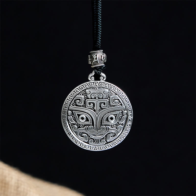 Collana con ciondolo in argento placcato rame e Buddha Stones Taotie Om Mani Padme Hum, simbolo della ricchezza - image 2