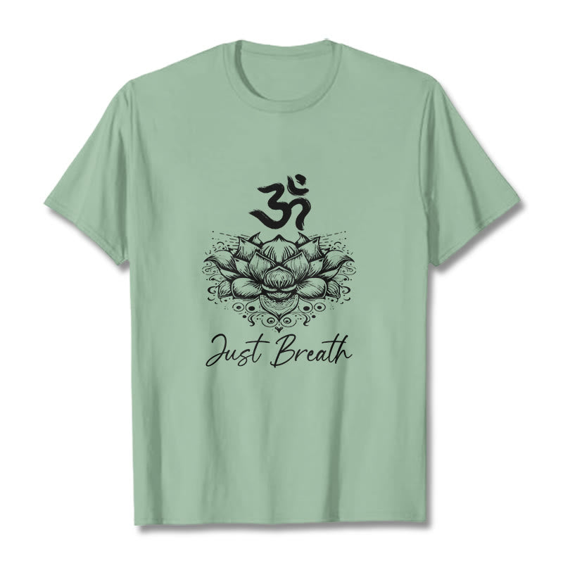 Maglietta casual in cotone con motivo a fiori di loto e simbolo Om di Buddha Stones - Verde pallido - 2XL - image 14