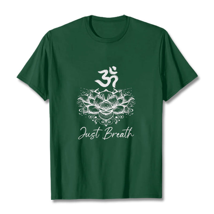 Maglietta casual in cotone con motivo a fiori di loto e simbolo Om di Buddha Stones - Verde foresta - 2XL - image 1