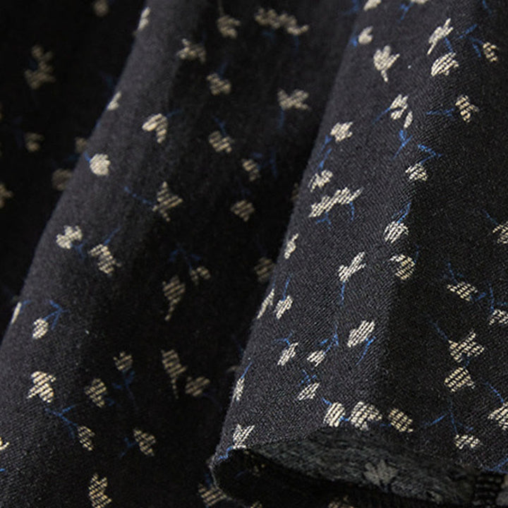 Abito midi in lino e cotone con maniche lunghe, tasche e bottoni con stampa Buddha Stones e revers in pizzo - image 8