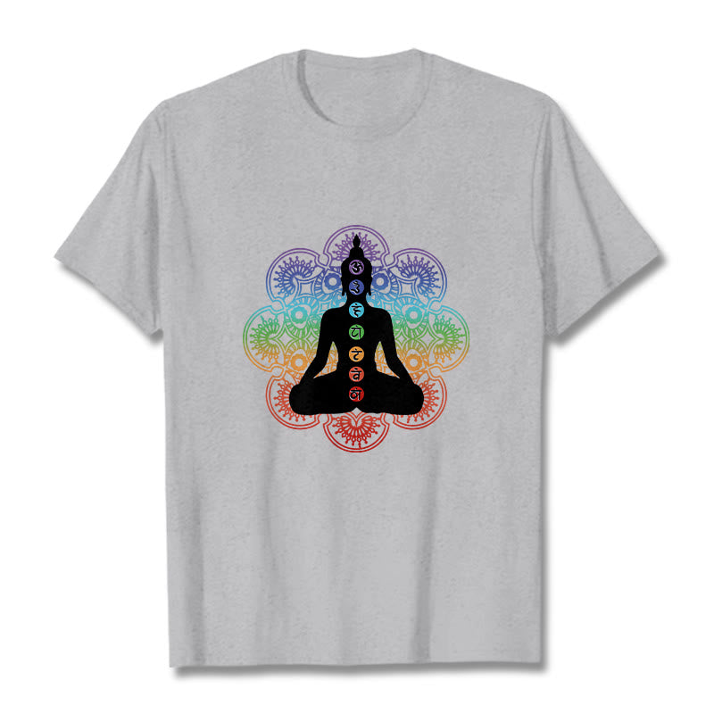 Maglietta casual in cotone con motivo mandala colorato e figura meditativa Buddha Stones - Grigio chiaro - 2XL - image 20