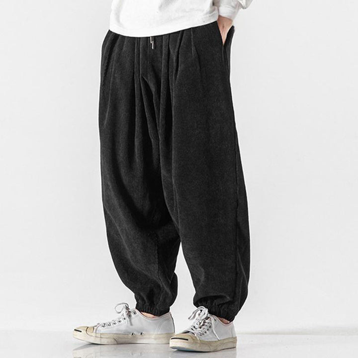 Pantaloni alla caviglia in velluto a coste con coulisse e tasche, casual e colorati, da uomo, modello Buddha Stones - image 9