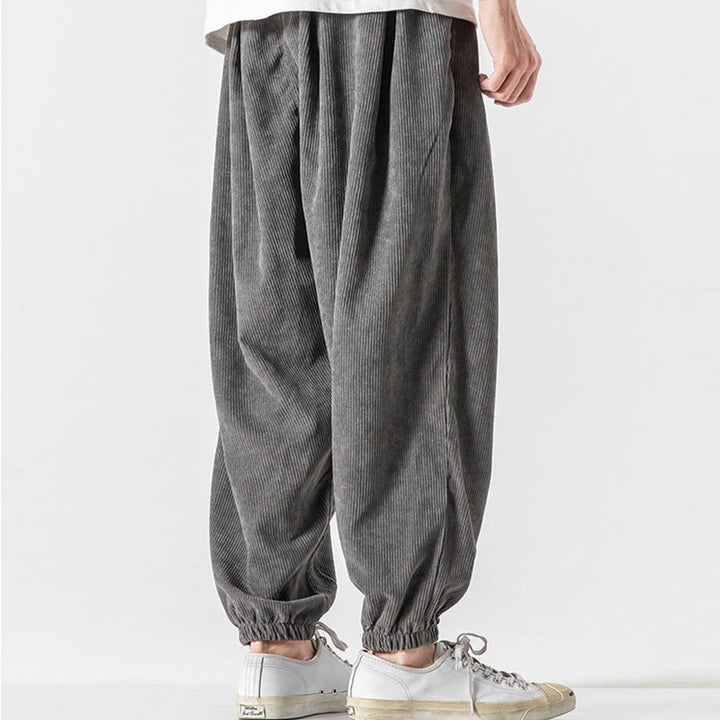 Pantaloni alla caviglia in velluto a coste con coulisse e tasche, casual e colorati, da uomo, modello Buddha Stones - image 6
