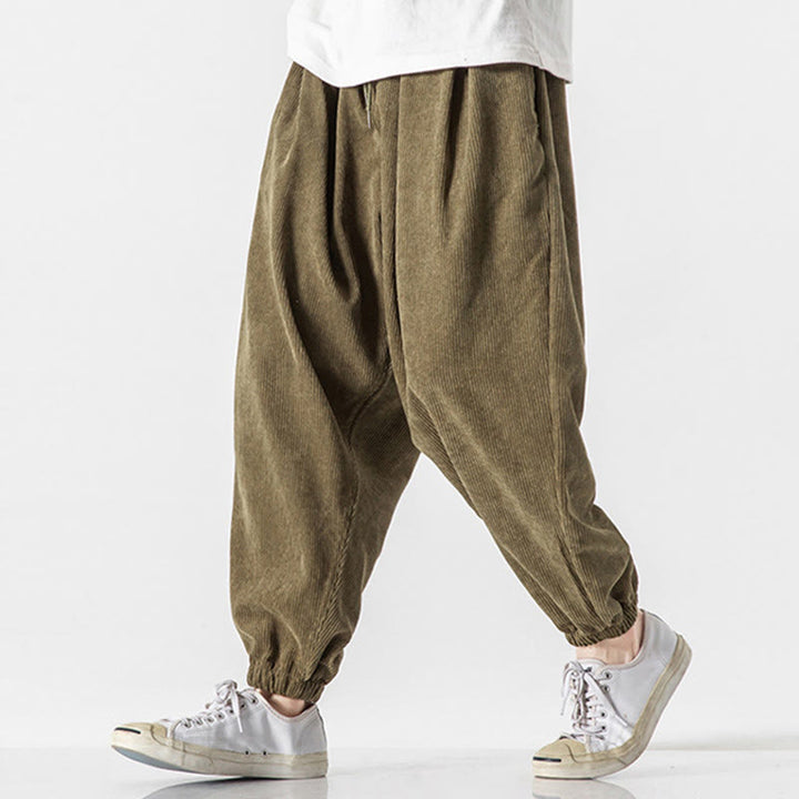 Pantaloni alla caviglia in velluto a coste con coulisse e tasche, casual e colorati, da uomo, modello Buddha Stones - image 19