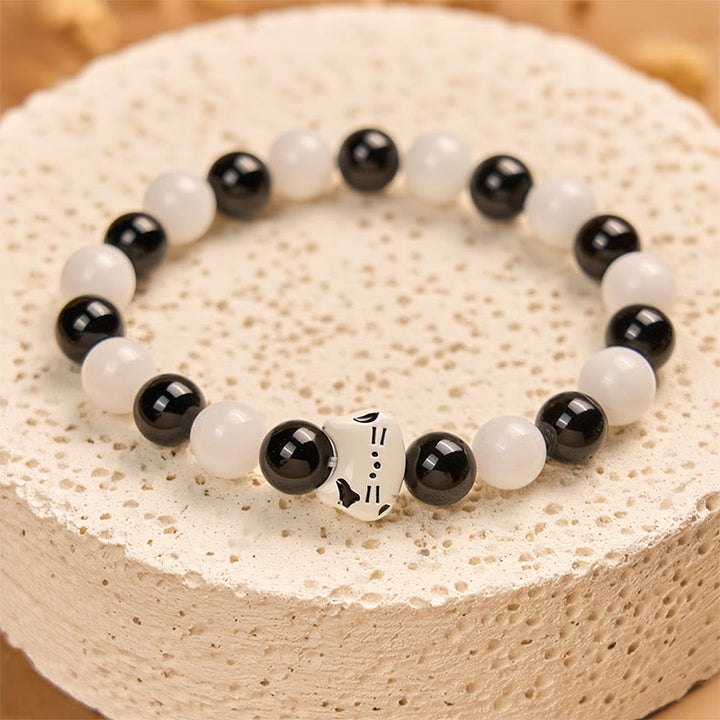 Braccialetto della fortuna con Buddha Stones, gatto bicolore, onice nero e calcedonio bianco - image 3