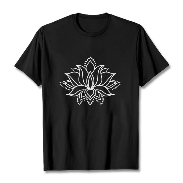 Maglietta in cotone con motivo a fiori di loto e Buddha Stones, design semplice - Nero - 2XL - image 4