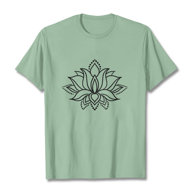 Maglietta in cotone con motivo a fiori di loto e Buddha Stones, design semplice - Verde pallido - 2XL - image 15