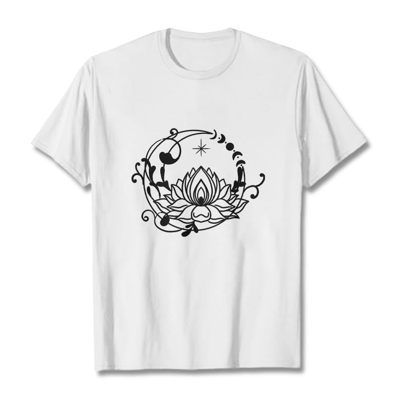 Maglietta in cotone con motivo a Buddha Stones, design semplice, fiore di loto, luna e viticci fluenti - Bianco - 2XL - image 1