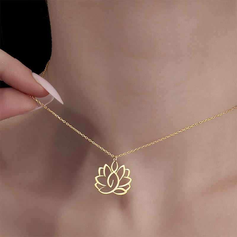 Collana con ciondolo dell'illuminazione in acciaio inossidabile con design a forma di loto cavo Buddha Stones - image 6