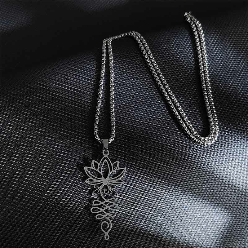 Collana con ciondolo dell'illuminazione in acciaio inossidabile con Buddha Stones viticci di loto, simbolo dei chakra - Argento - image 2