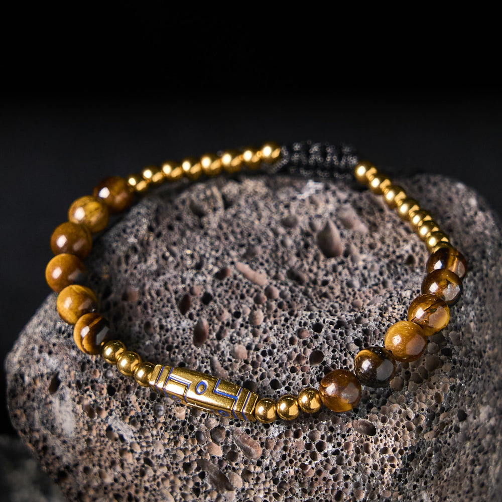 Braccialetto con perline di coraggio in occhio di tigre con motivo a osso e Buddha Stones - image 2