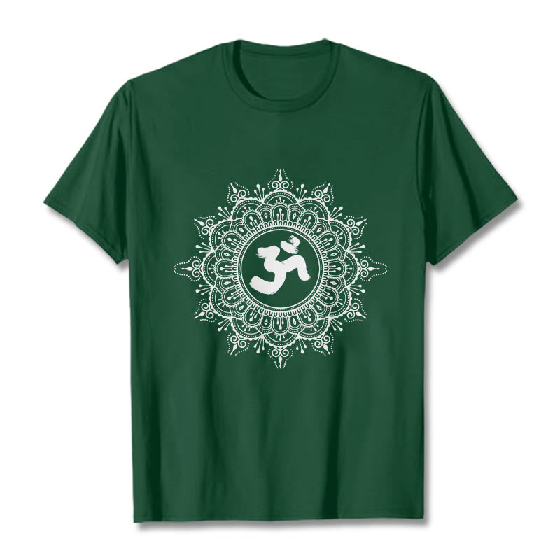 Maglietta in cotone con motivo a mandala con Buddha Stones e simbolo Om - Verde foresta - 2XL - image 1