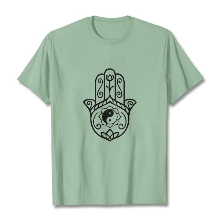 Maglietta in cotone con motivo Yin Yang e mano di Hamsa con Buddha Stones - Verde pallido - 2XL - image 15