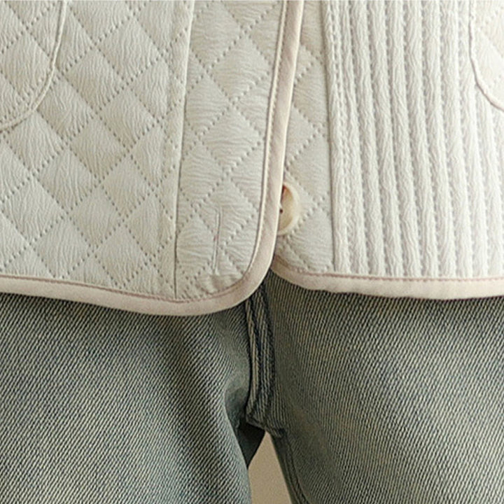 Giacca in cotone a maniche lunghe con tasche, design semplice e bottoni vintage da donna di Buddha Stones - image 15