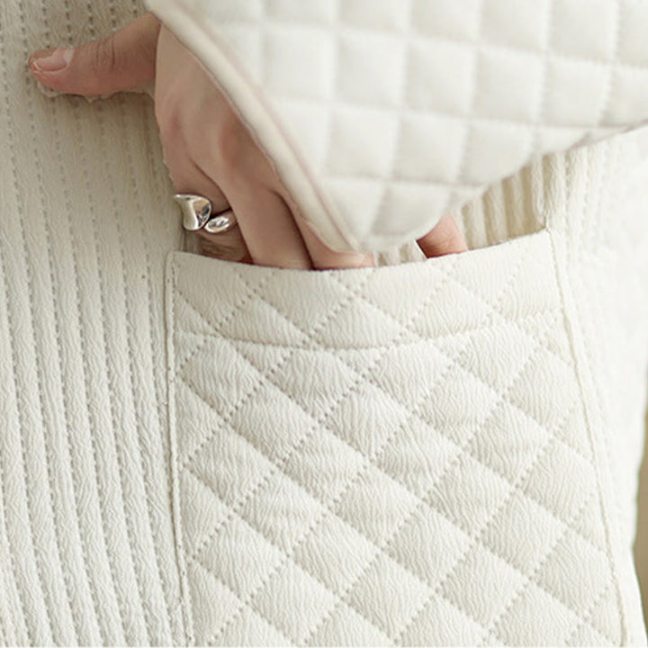 Giacca in cotone a maniche lunghe con tasche, design semplice e bottoni vintage da donna di Buddha Stones - image 14