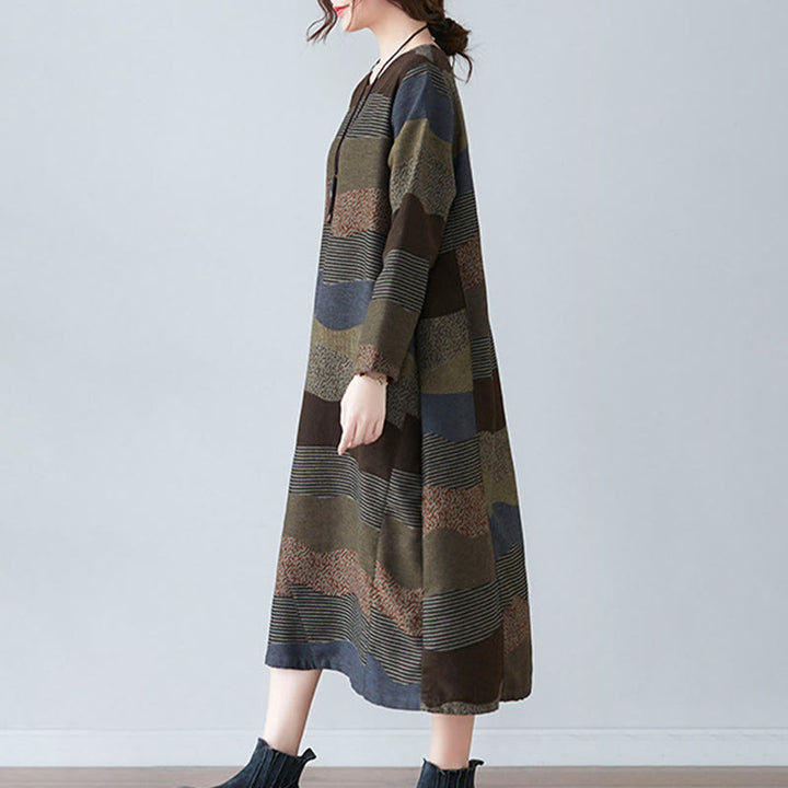 Abito midi in cotone e lino con maniche lunghe, stampa etnica con motivo a righe Buddha Stones, con tasche - image 17