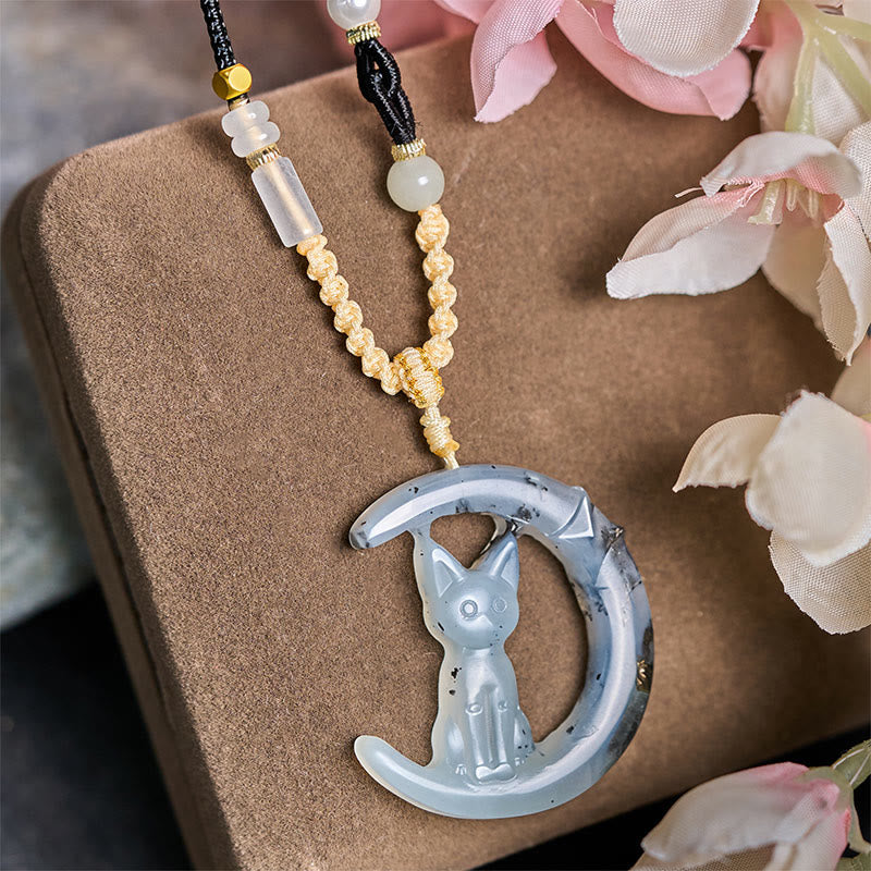 Collana Buddha Stones naturale Xiuyan con luna crescente e gatto in equilibrio - image 2