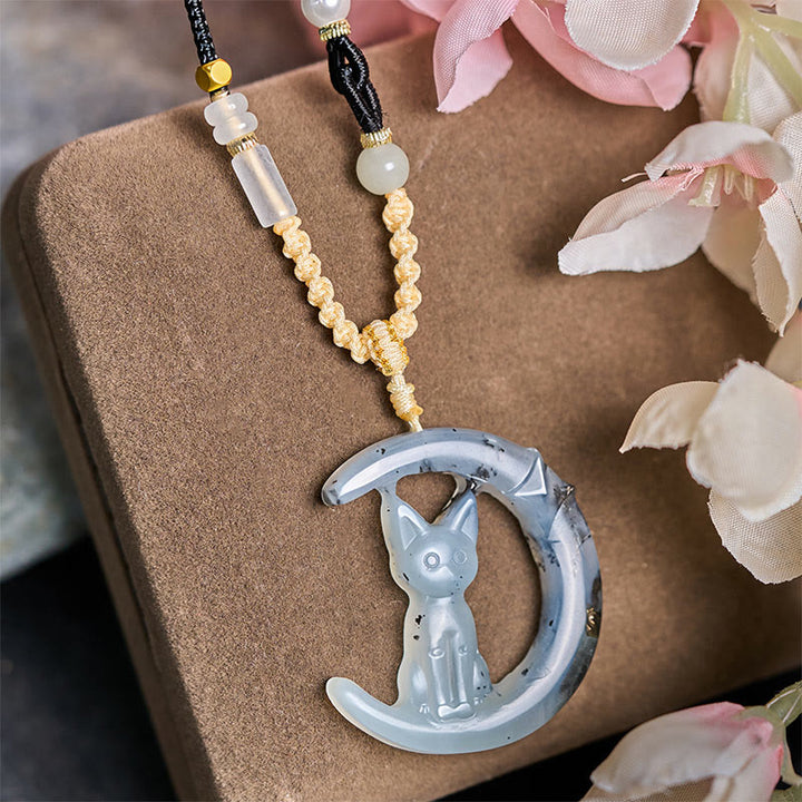 Collana Buddha Stones naturale Xiuyan con luna crescente e gatto in equilibrio - image 2