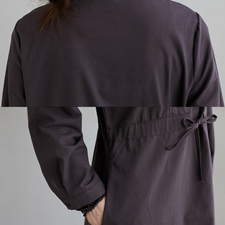 Abito midi in cotone a maniche lunghe con tasche e revers a tinta unita con lacci Buddha Stones - image 16