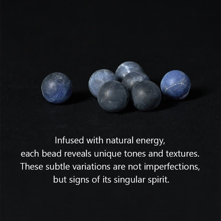 Bracciale dell'armonia Om Mani Padme Hum in pietra naturale di sodalite grigia di Buddha Stones - image 5