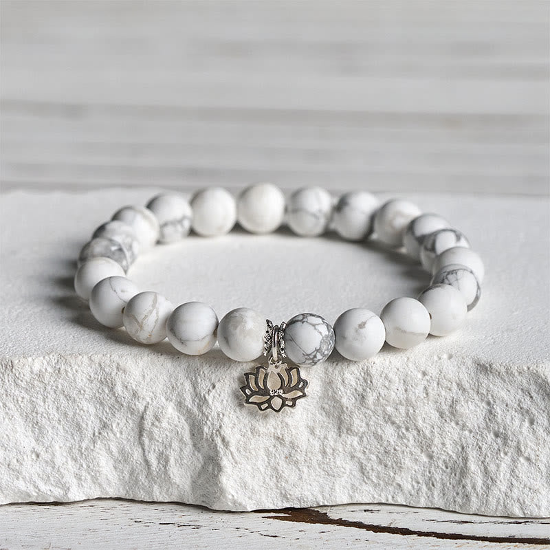 Bracciale Buddha Stones in argento sterling 925 con motivo a loto e turchese bianco naturale, simbolo della ricchezza - 20 centimetri - 8 millimetri - image 10