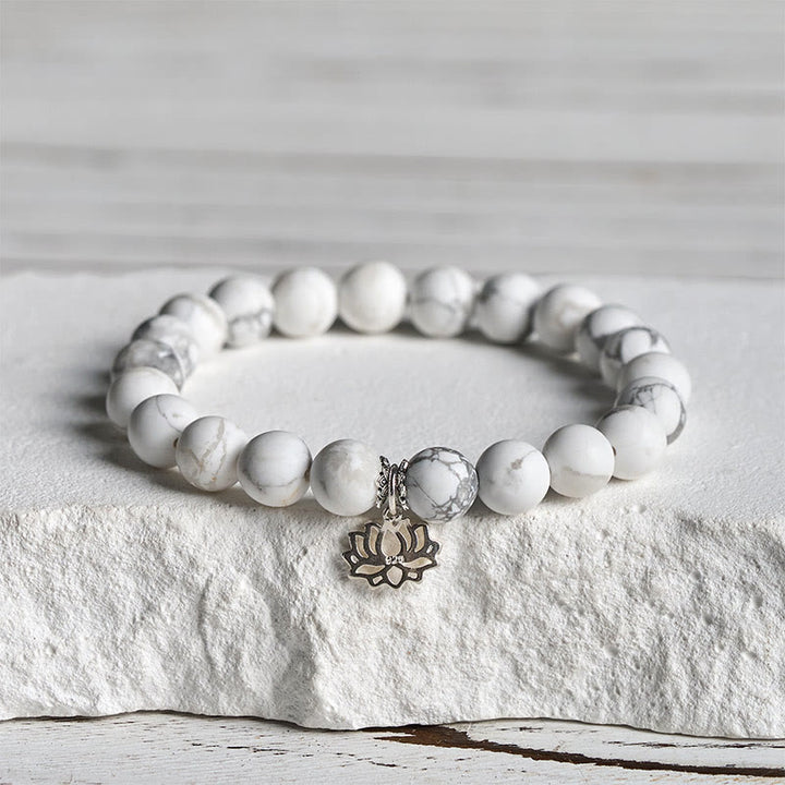 Bracciale Buddha Stones in argento sterling 925 con motivo a loto e turchese bianco naturale, simbolo della ricchezza - 20 centimetri - 8 millimetri - image 10