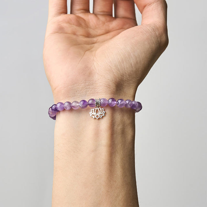 Bracciale con perline di equilibrio naturale in argento sterling 925 con ametista e design di loto Buddha Stones - image 14