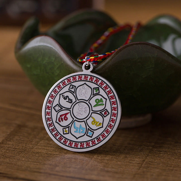 Collana con ciondolo in corda di protezione in acciaio al titanio Buddha Stones colorate Om Mani Padme Hum - image 1