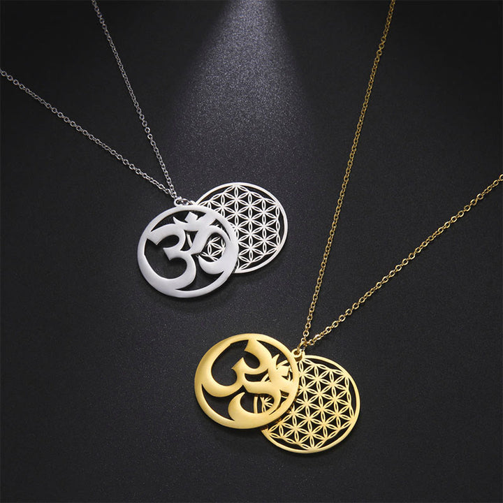 Collana con ciondolo in acciaio inossidabile con simbolo Om e design a forma di fiore cavo Buddha Stones - image 14